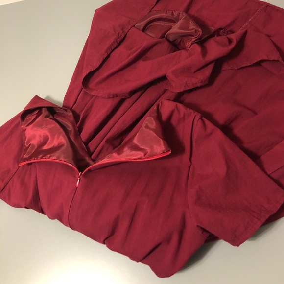 Wine A-line Short Sleeve Dress - Picture 5 of 7